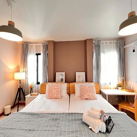 Por Poshtel Kanchanaburi Dış mekan fotoğraf