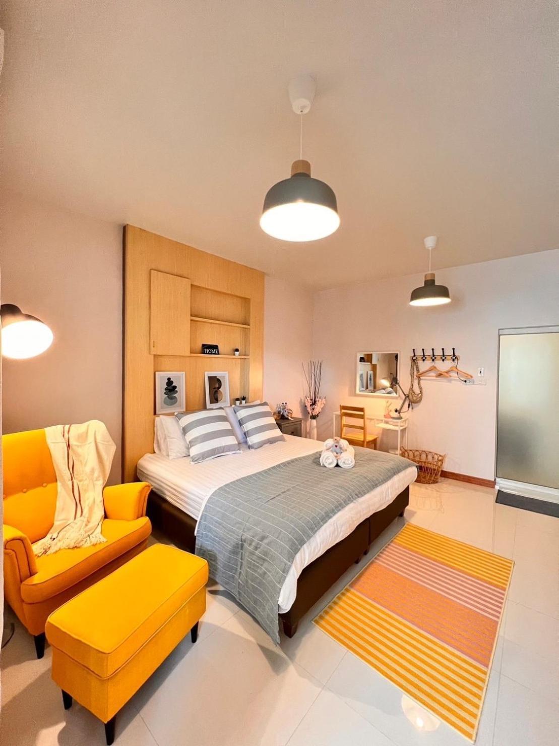 Por Poshtel Kanchanaburi Dış mekan fotoğraf